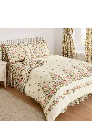 Cottage garden duvet quilt - garden,