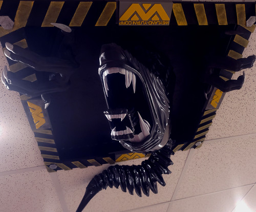 Xenomorph horror ceiling - xenomorph,